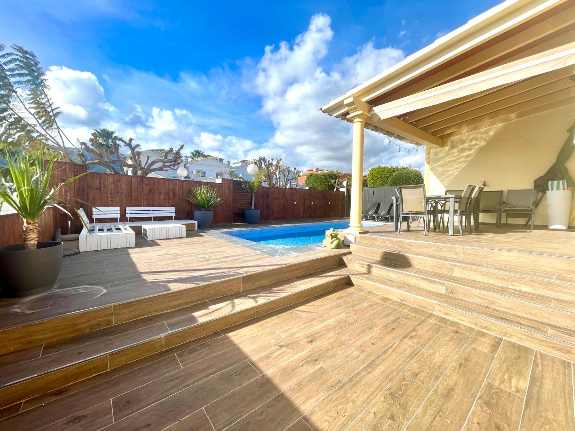Sunset Pool Villa กัลเป ภายนอก รูปภาพ